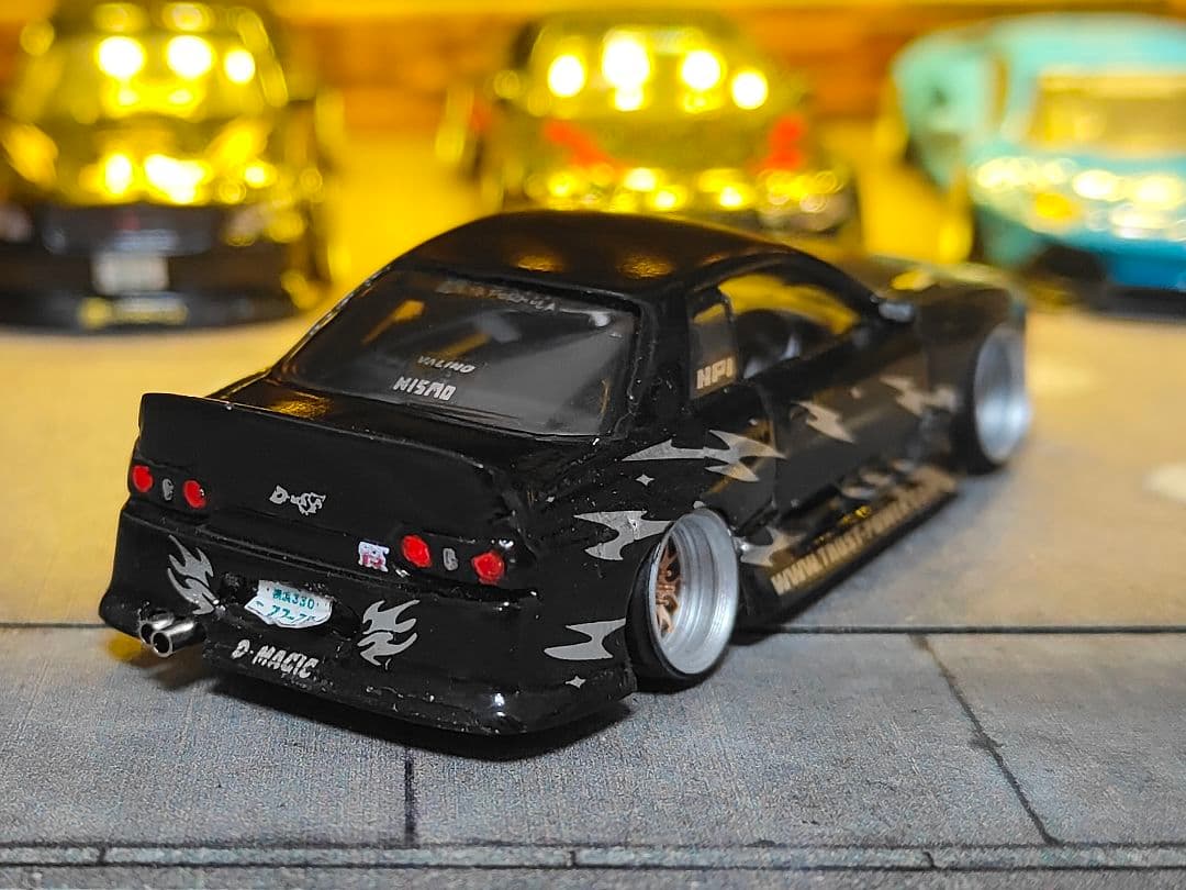 ホットウィールカスタム 日産 GTR R32 フルエアロ ☆深リム☆トミカ改造☆