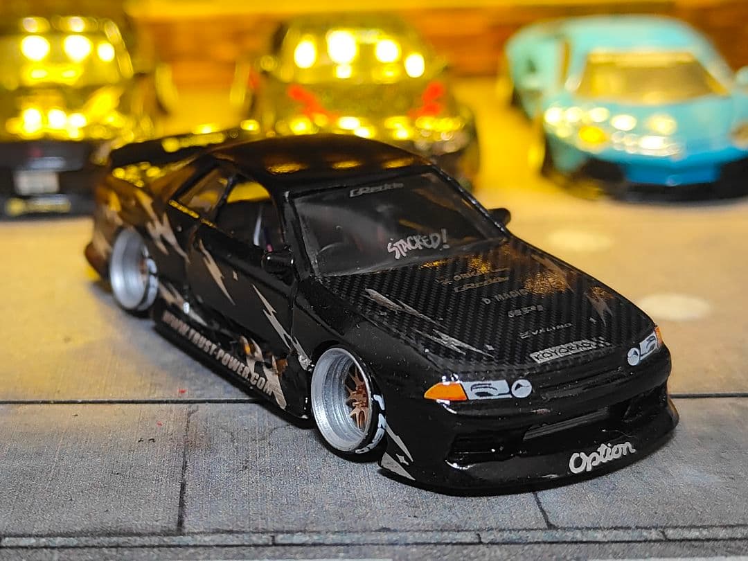 ホットウィールカスタム 日産 GTR R32 フルエアロ ☆深リム☆トミカ改造☆