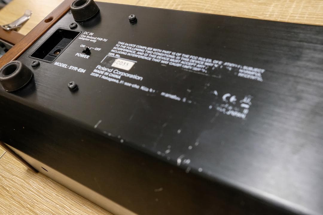 Roland SYR-E84 モジュラーシンセ ユーロラック ケース