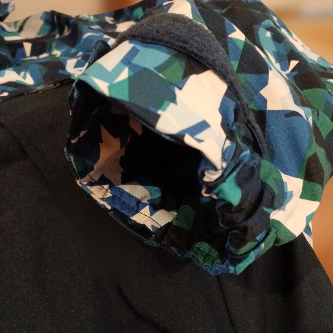 DESCENTE 157～163㌢　スキージャケット(収納できる腕ポケット付)