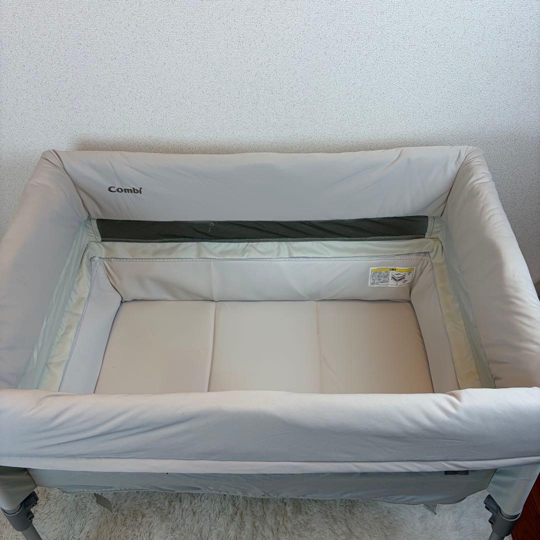 Combi すくすやトモネル ベビーベッド コンパクト