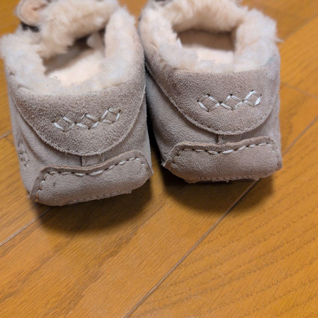 UGGアグ✩アンスレーリボン付きモカシン✩22cmベージュ✩美品