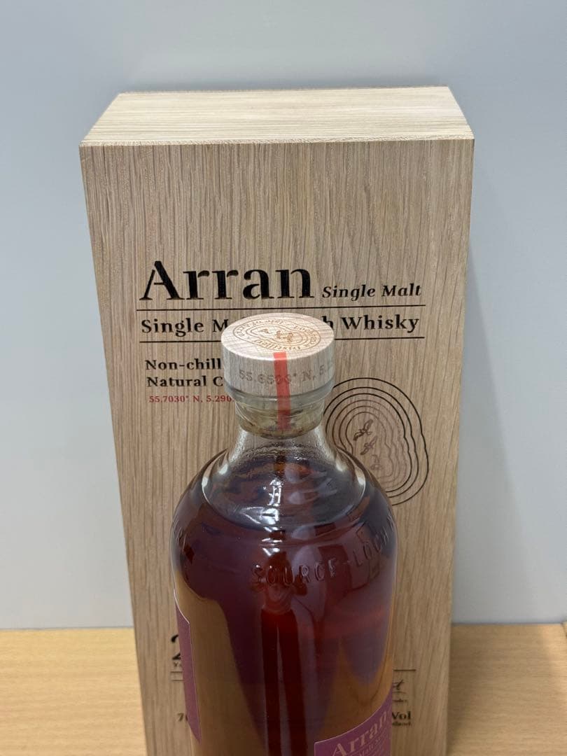 アラン 25年 46° 700ml 新品未開封専用木箱入