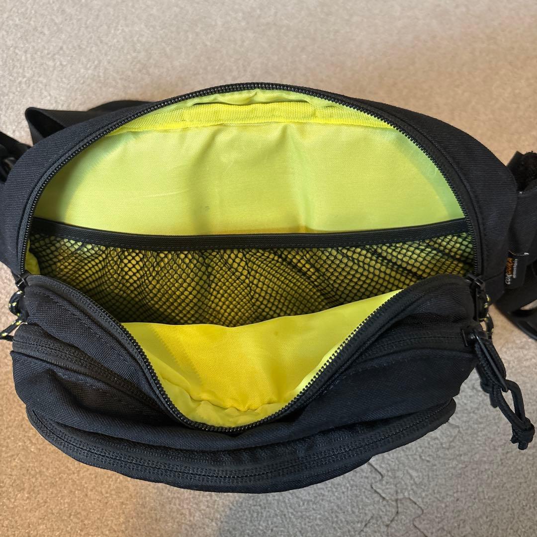 Hugoo ヒップシート 黒