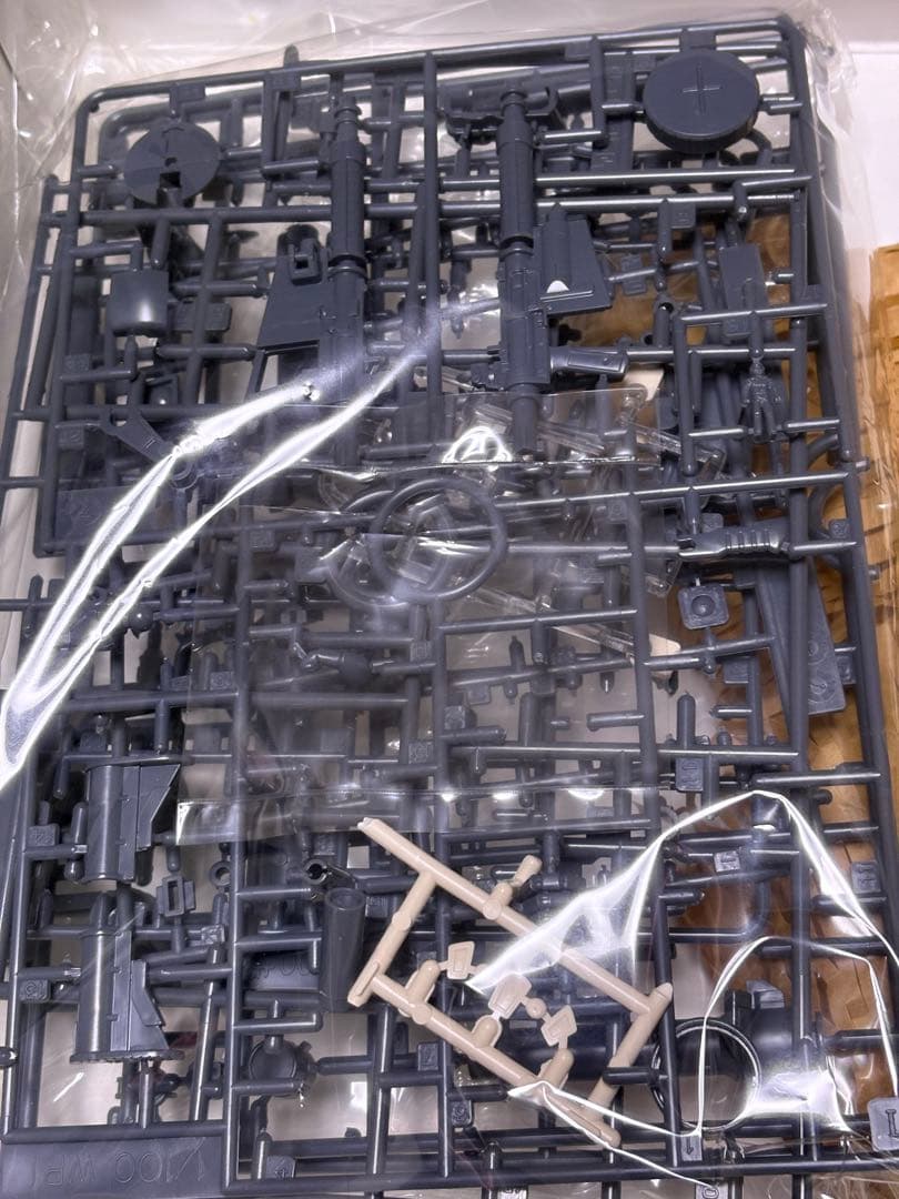 MG 1/100 MS-06F-2 ザクII F2型 (連邦軍仕様) ジャンク