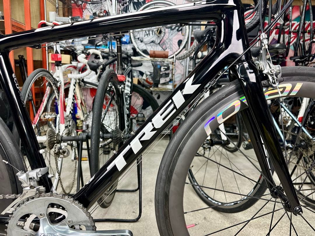 TREKフルカーボンカーボンホイール！基本分解発送送料無料！EMONDA S4