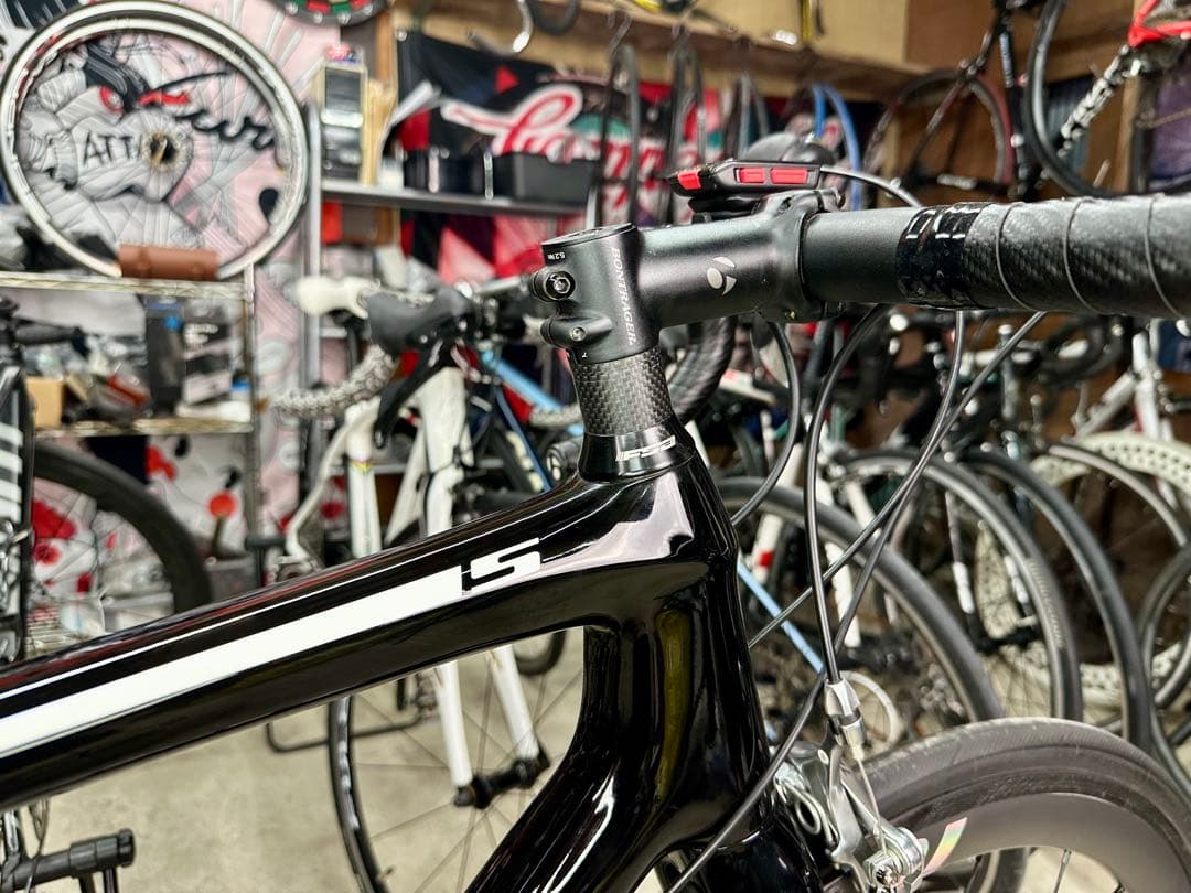 TREKフルカーボンカーボンホイール！基本分解発送送料無料！EMONDA S4