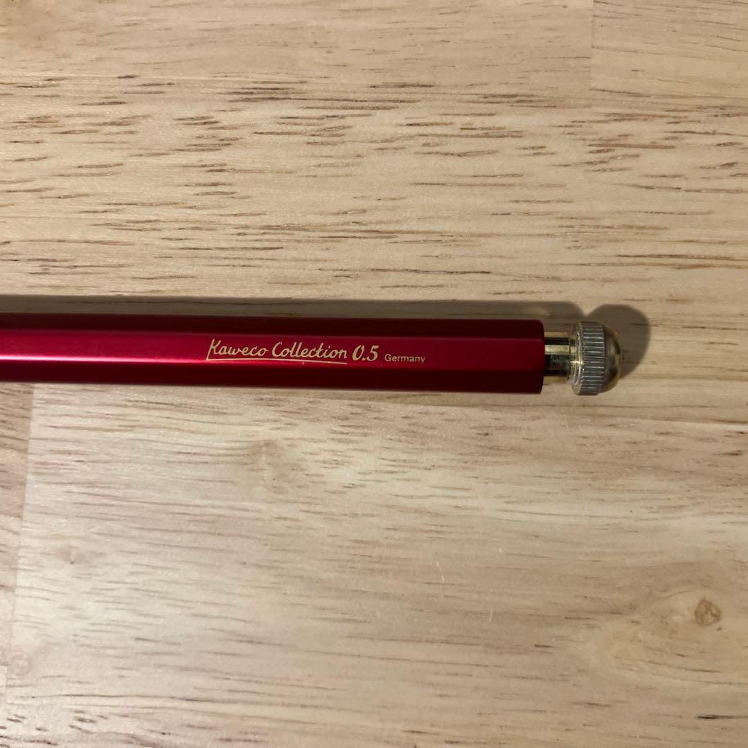 目立った傷や汚れなし　カヴェコスペシャル　レッドエディション　シャーペン　0.5