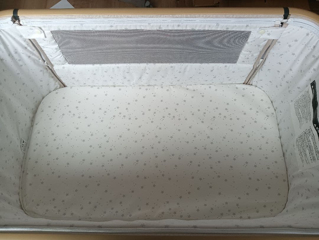 HZDMJ ベビーベッド ベージュ 説明書・蚊帳付き