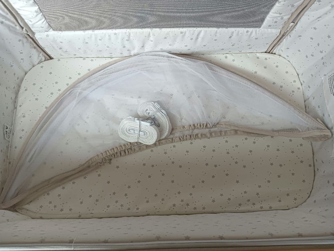 HZDMJ ベビーベッド ベージュ 説明書・蚊帳付き