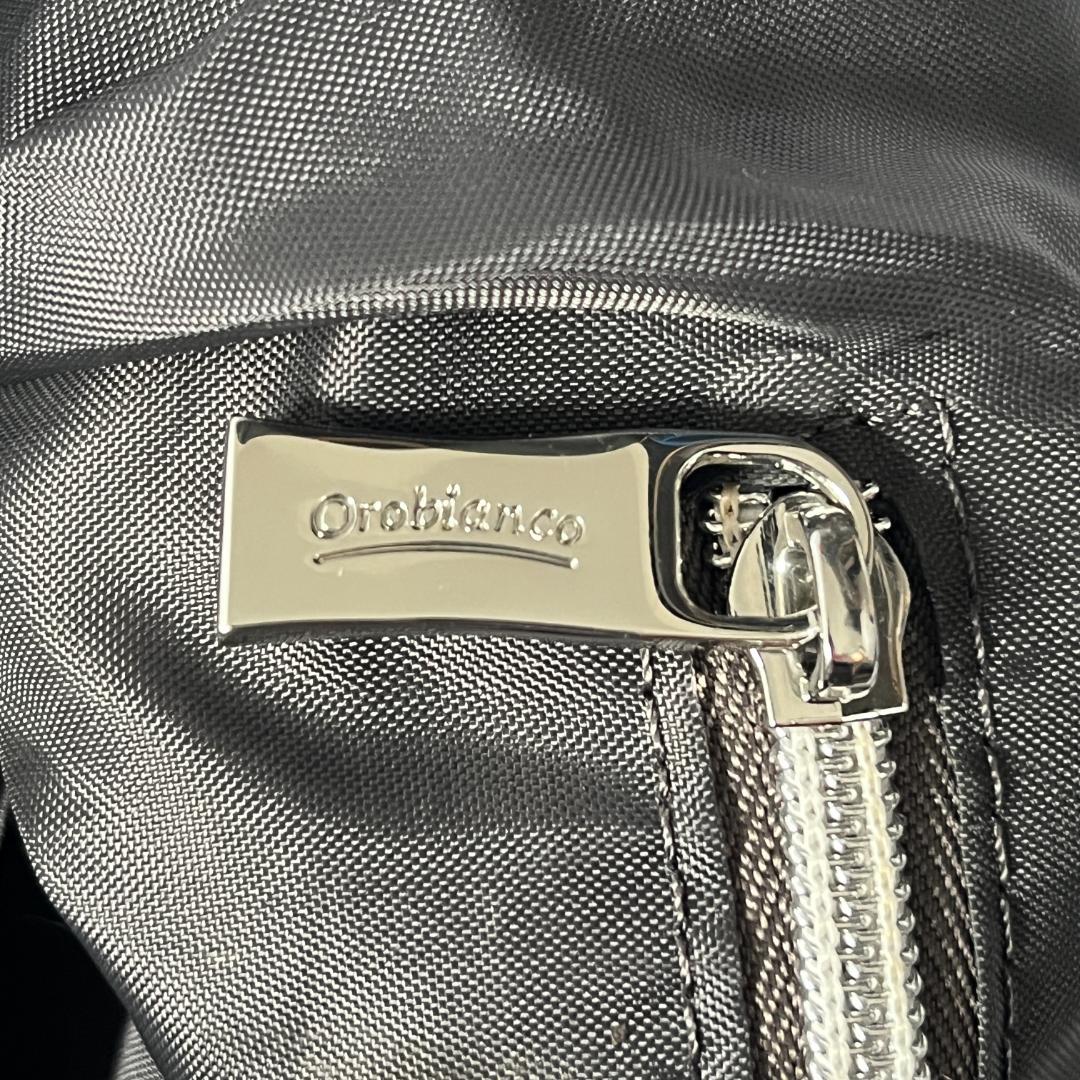 【コメントの方専用】極美品　Orobianco ショルダーバッグ プレーデット