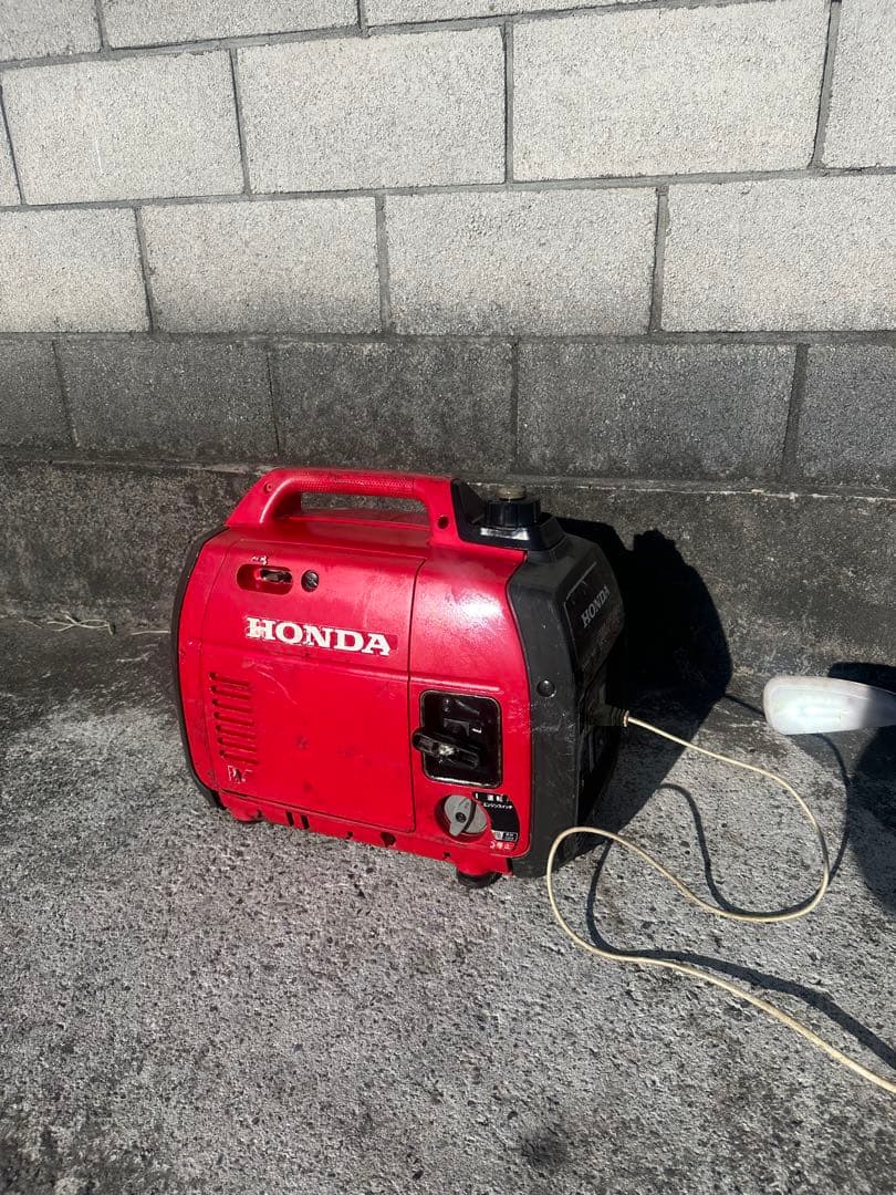 （動作確認済み）中古ホンダインバーター発電機 EU18i エンジンOK！