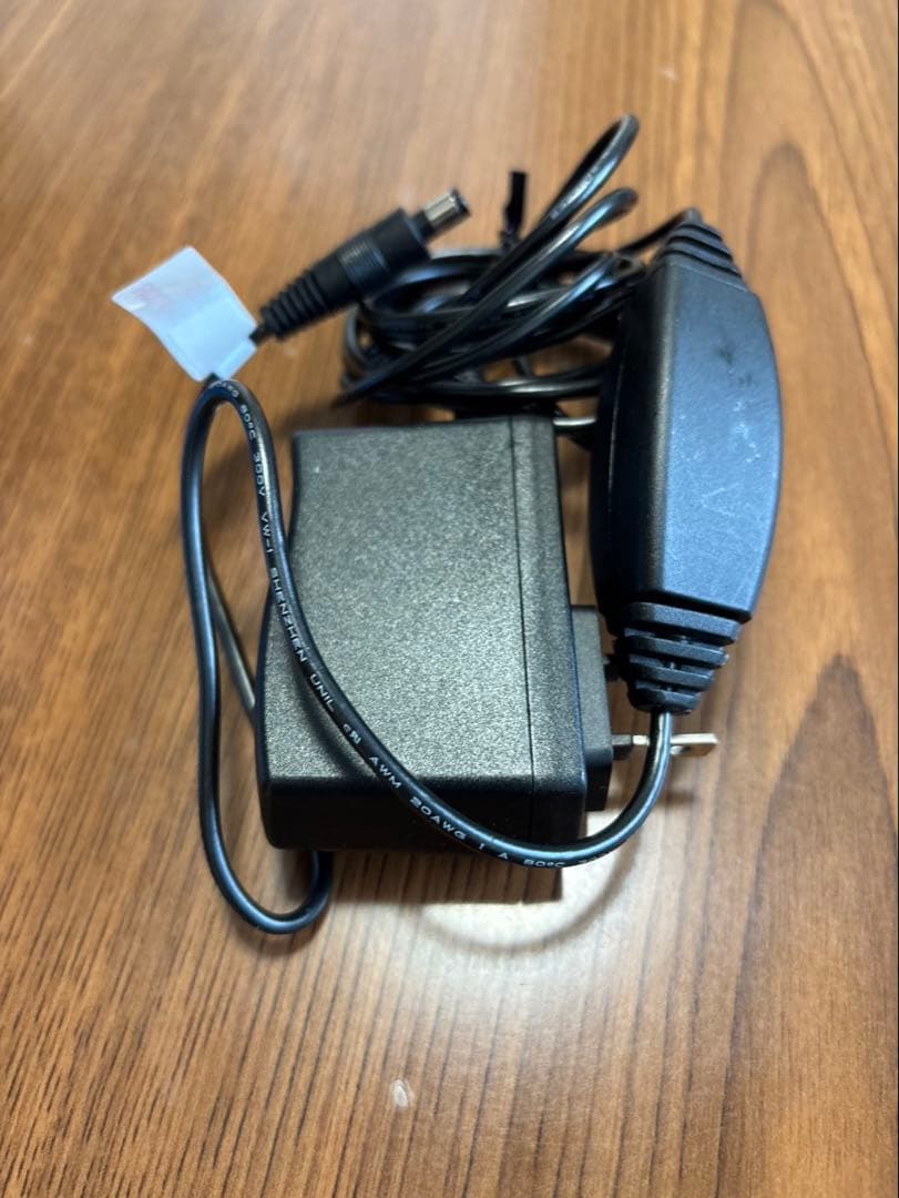 BOSS GT-1 ギターエフェクター 本体とACアダプター