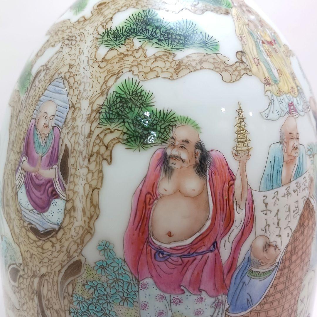 Y2979 中国 清代 雍正年製 粉彩 十六羅漢 壷 木箱付き