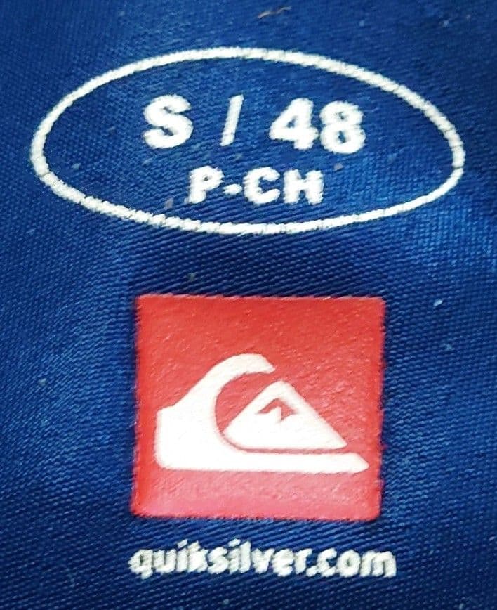 Quiksilver ブラック フルスーツ　4✕3ミリ