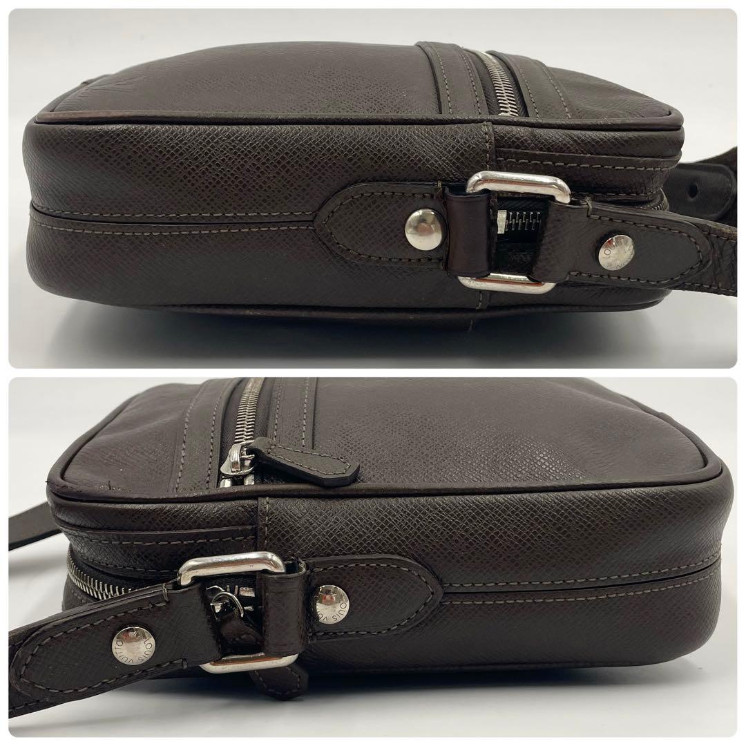 美品✨ルイヴィトン タイガ ディミトリM32462 ショルダーバッグ ブラウン