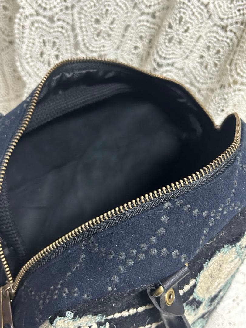 51220Eミナペルホネンハンドメイド　ブガッティ ボストンバッグ