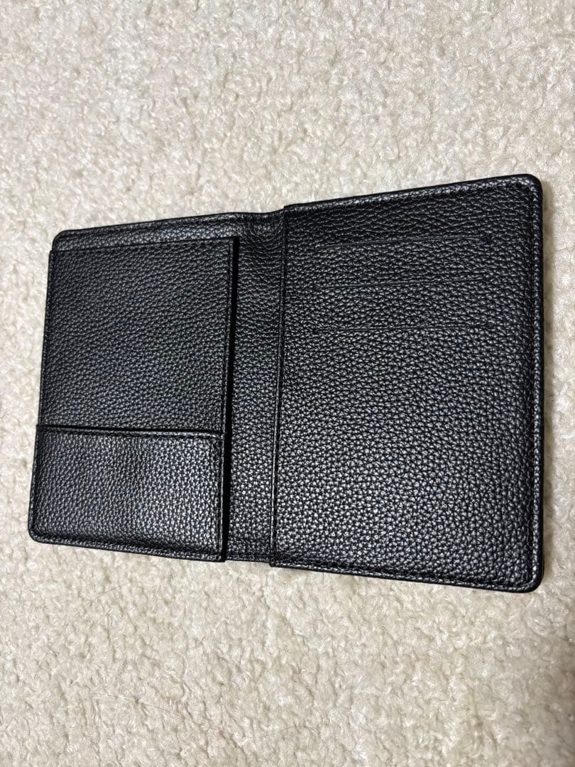 村上隆　ケースティファイ　カイカイキキ LA購入特典　パスポートカバー