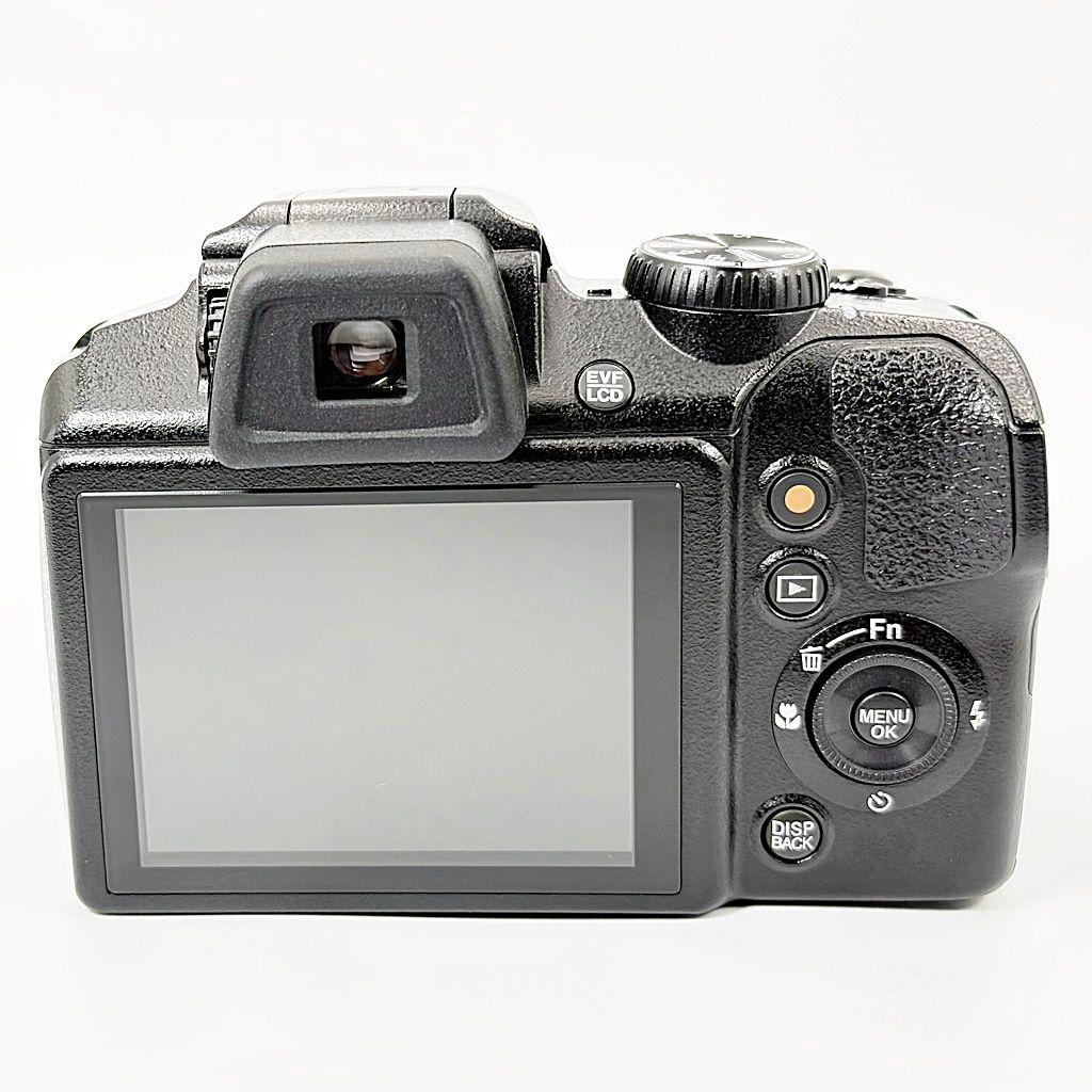 フジフイルム FinePix S9900W ブラック コンデジ カメラ 中古