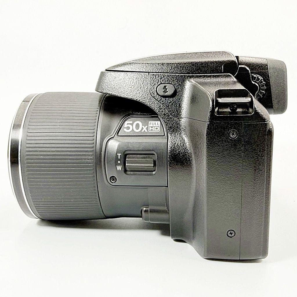 フジフイルム FinePix S9900W ブラック コンデジ カメラ 中古