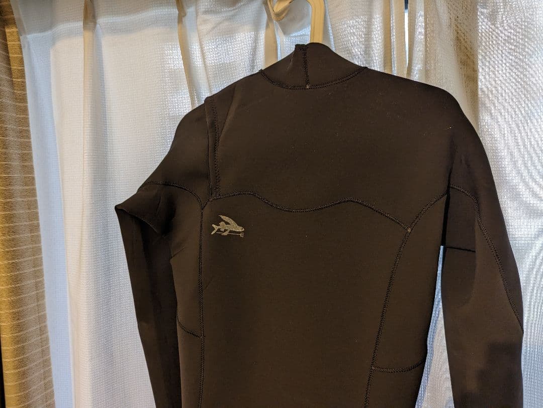 パタゴニア　サーフィンフルスーツ R1ライト フロントジップ