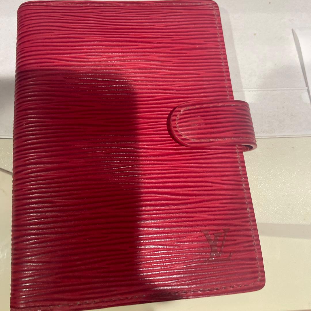 LV Louis Vuitton 手帳 レッド エピ