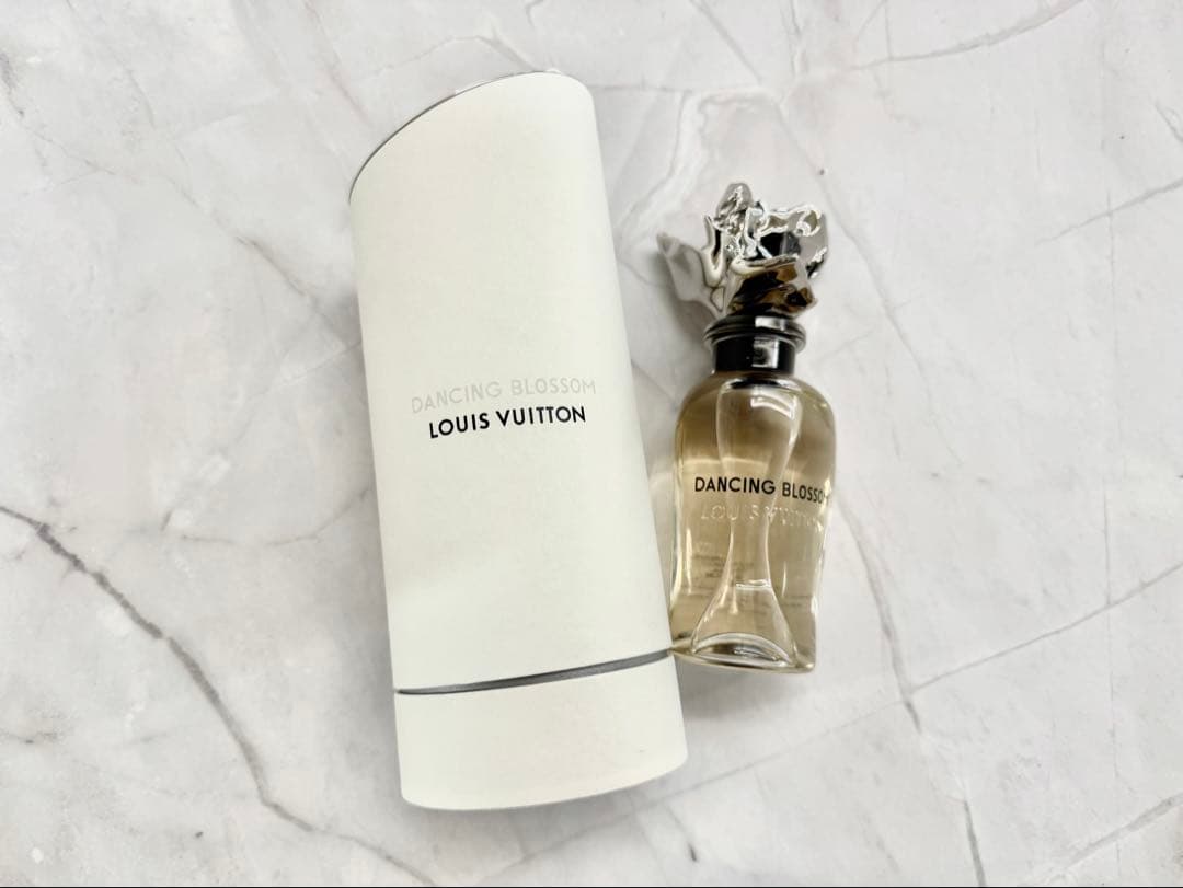 ルイヴィトン 香水 ダンシングブロッサム パルファン