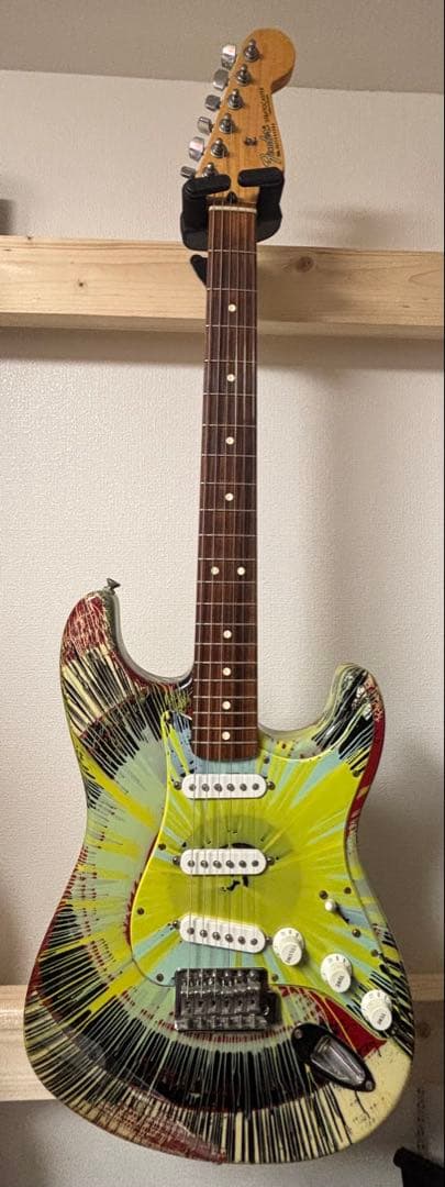 【限定品】Fender ストラトキャスター