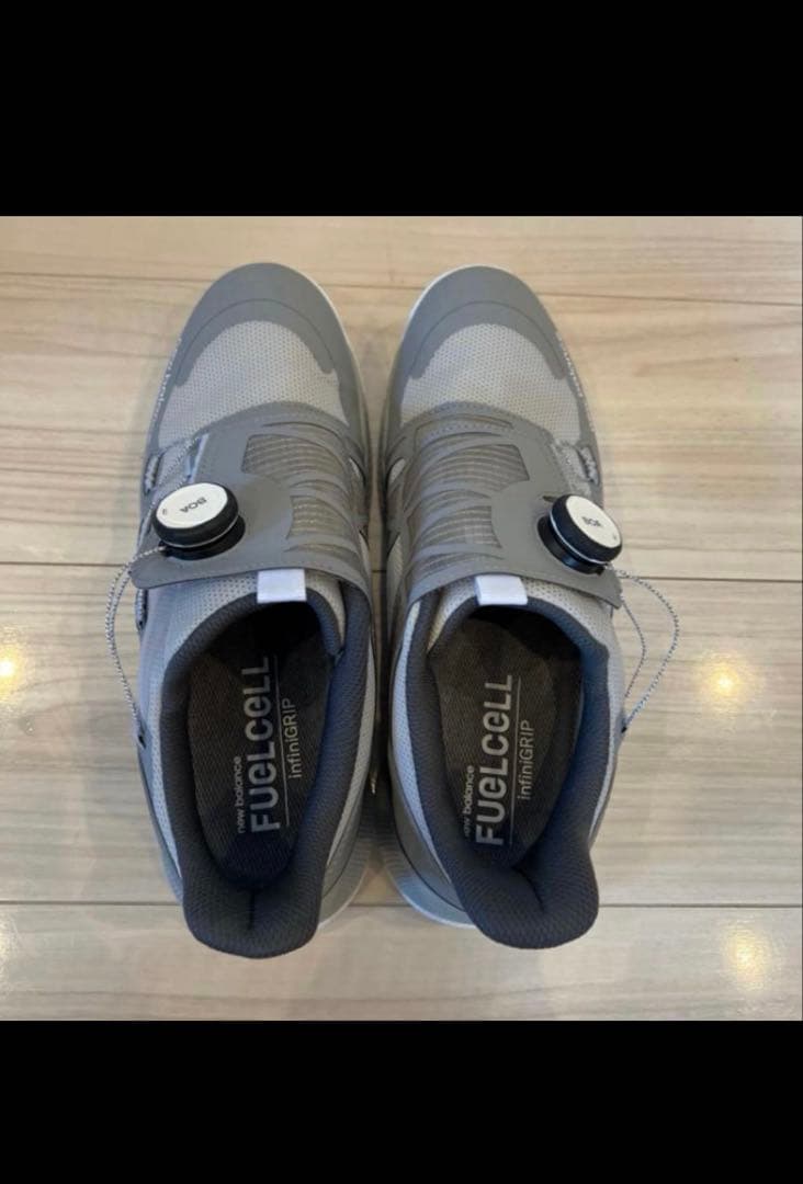 ニューバランス『ゴルフシューズFuelCell1001v4 スパイクレスBOA』