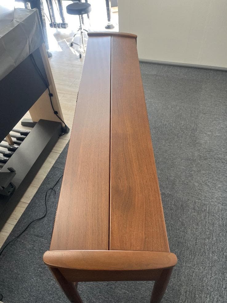 ★81763【電子ピアノ】ROLAND　KF10KW　19年製