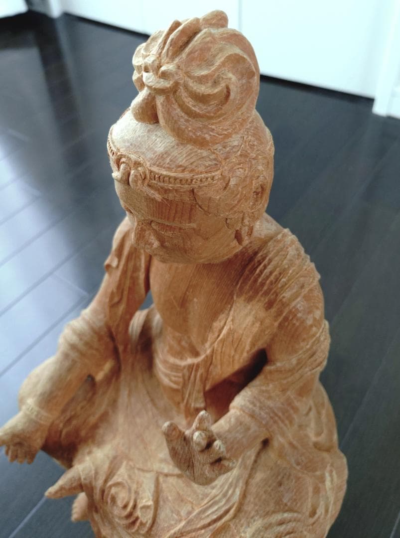 一刀彫　木像　 仏像 如意輪観音　菩薩半跏像　約50cm