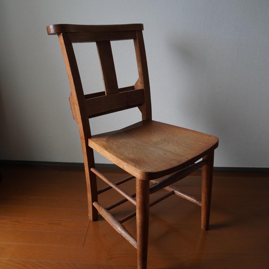 英国アンティーク木製チャペルチェア