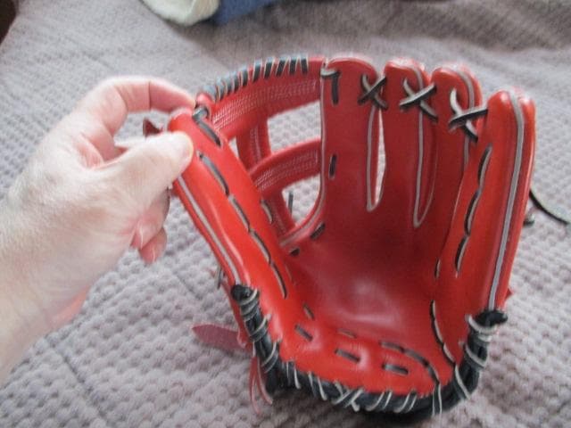 グラブワークス製グラブ+他社ラベル