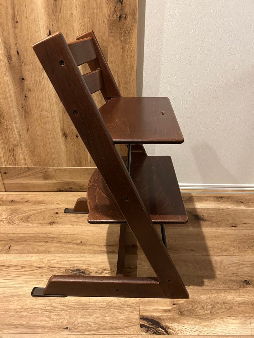 ストッケトリップトラップ　シルアル5 ウォールナットブラウン　延長グライダー付