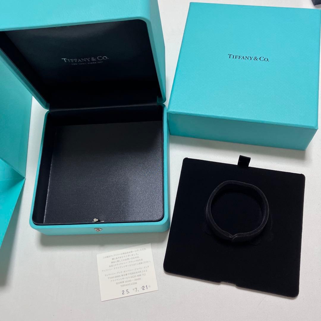 美品　ティファニー　バングルケース　空箱　ブレスレット　時計ケース　現行品