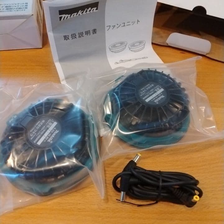 【新品未使用】Makita A-72132 ファン・A-72126 バッテリー