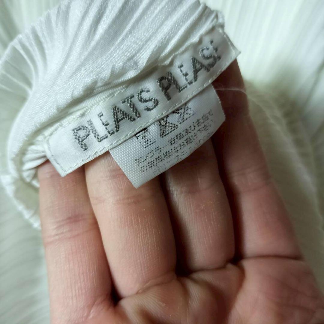 プリーツプリーズイッセイミヤケ ミドル丈ボレロカーディガン 開襟 オープンカラー