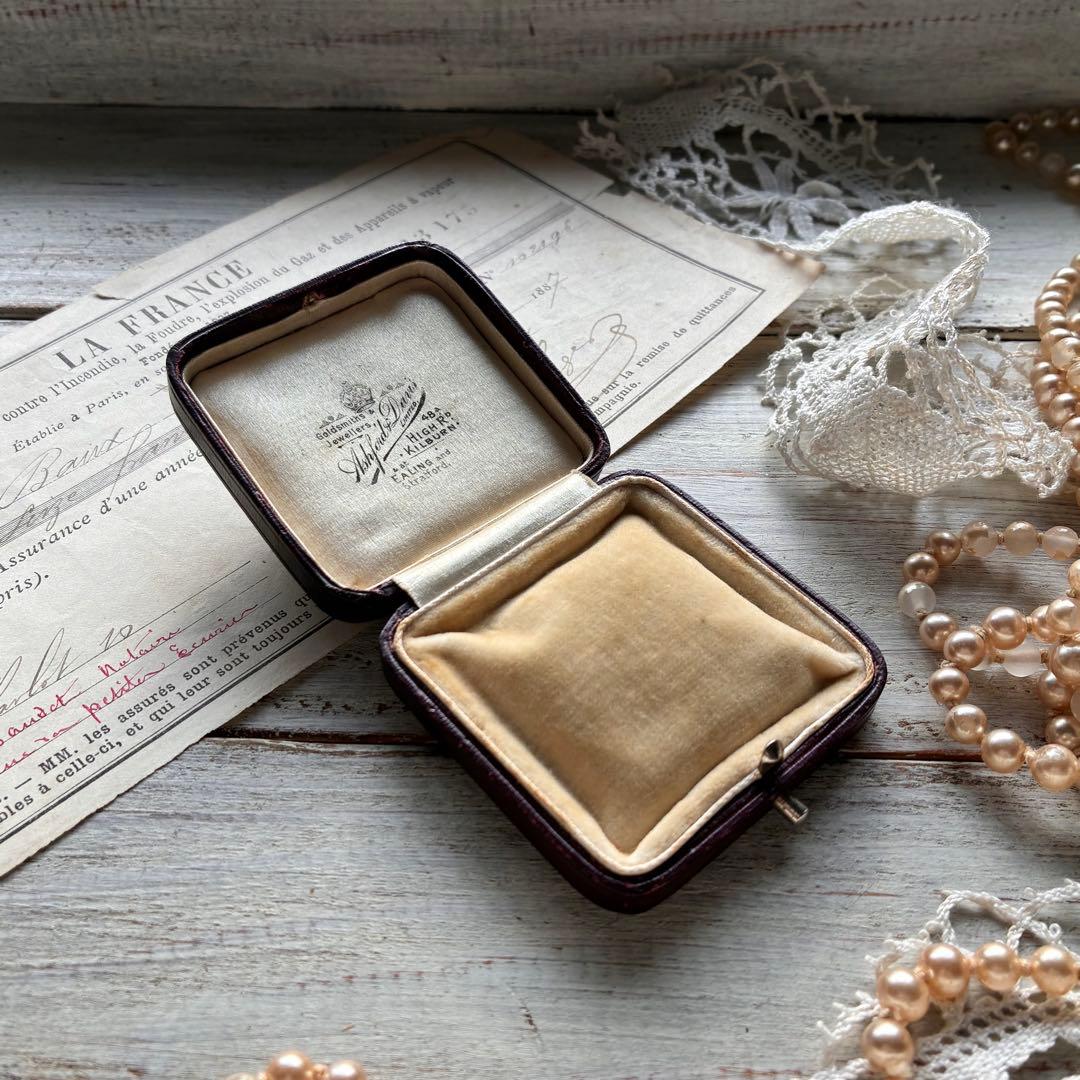 E英国イギリスアンティーク　ジュエリーケース　ブローチメダイ　ジュエリーボックス