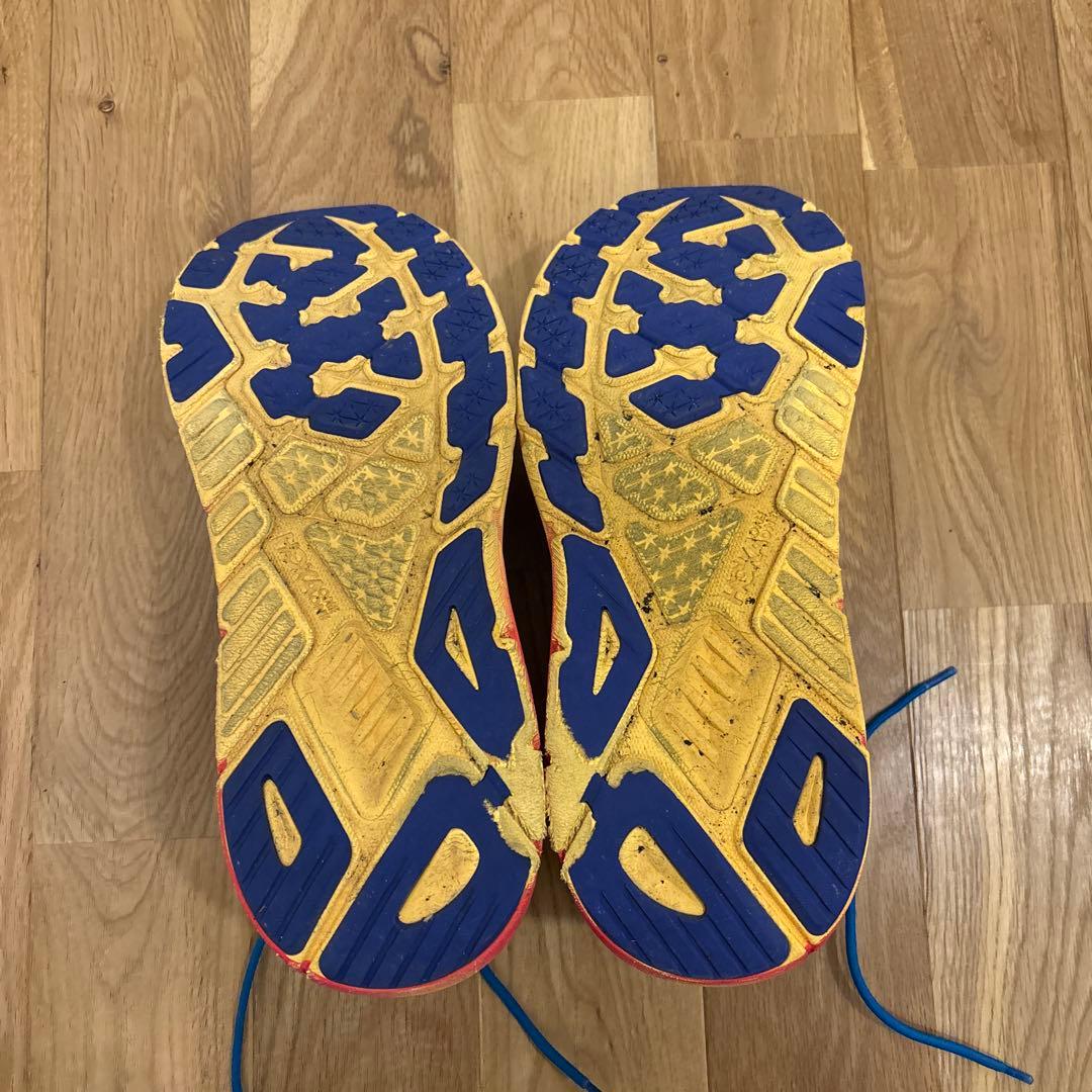 スパイク・シューズ HOKA ARAHI7 28cm