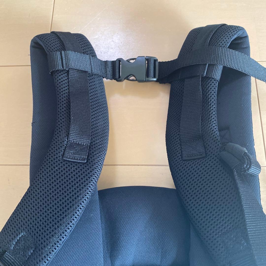 【美品‼️】Aprica 抱っこ紐 ラクリス　ブラック