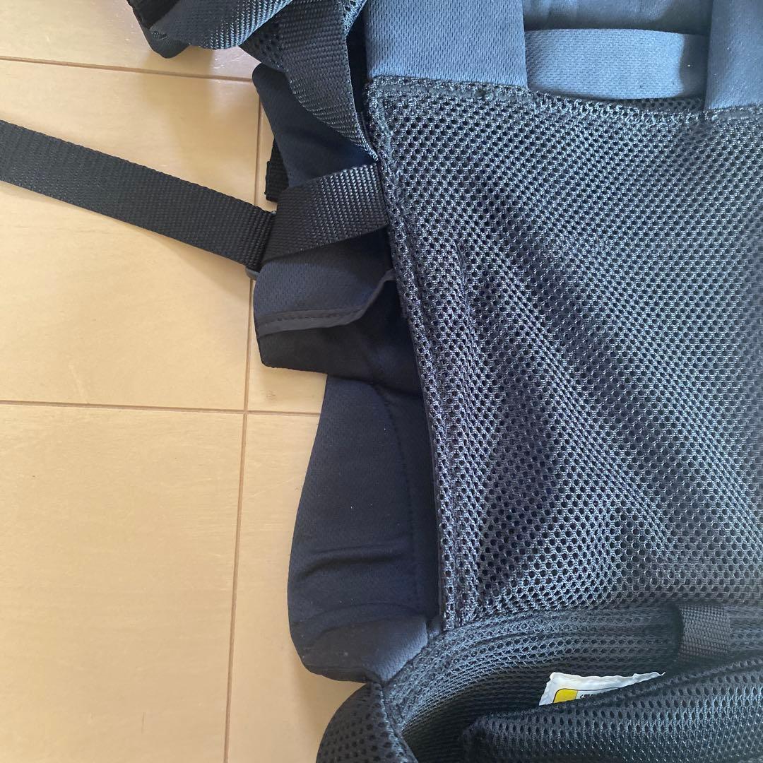 【美品‼️】Aprica 抱っこ紐 ラクリス　ブラック