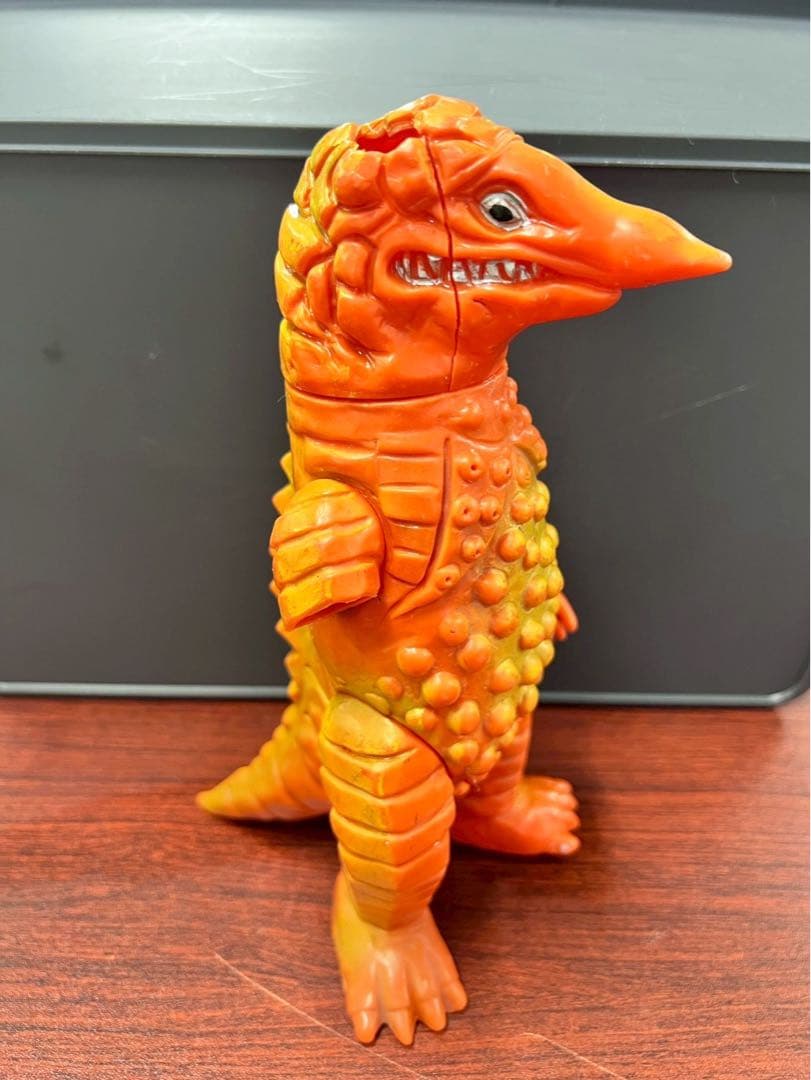 ブルマァクザラガス　ソフビマルサンポピーベアモデルマーミットM１号怪獣郷