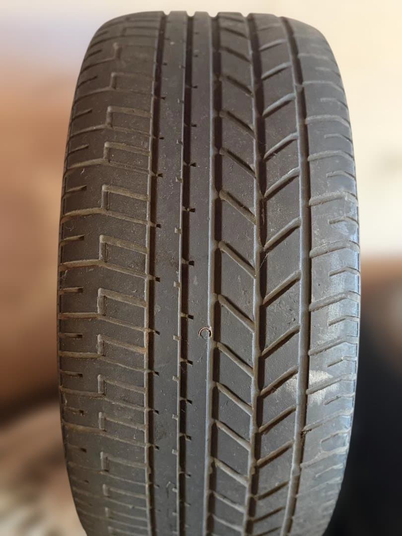 ピレリ255/45 ZR17 ホイール付き夏タイヤ4本セット