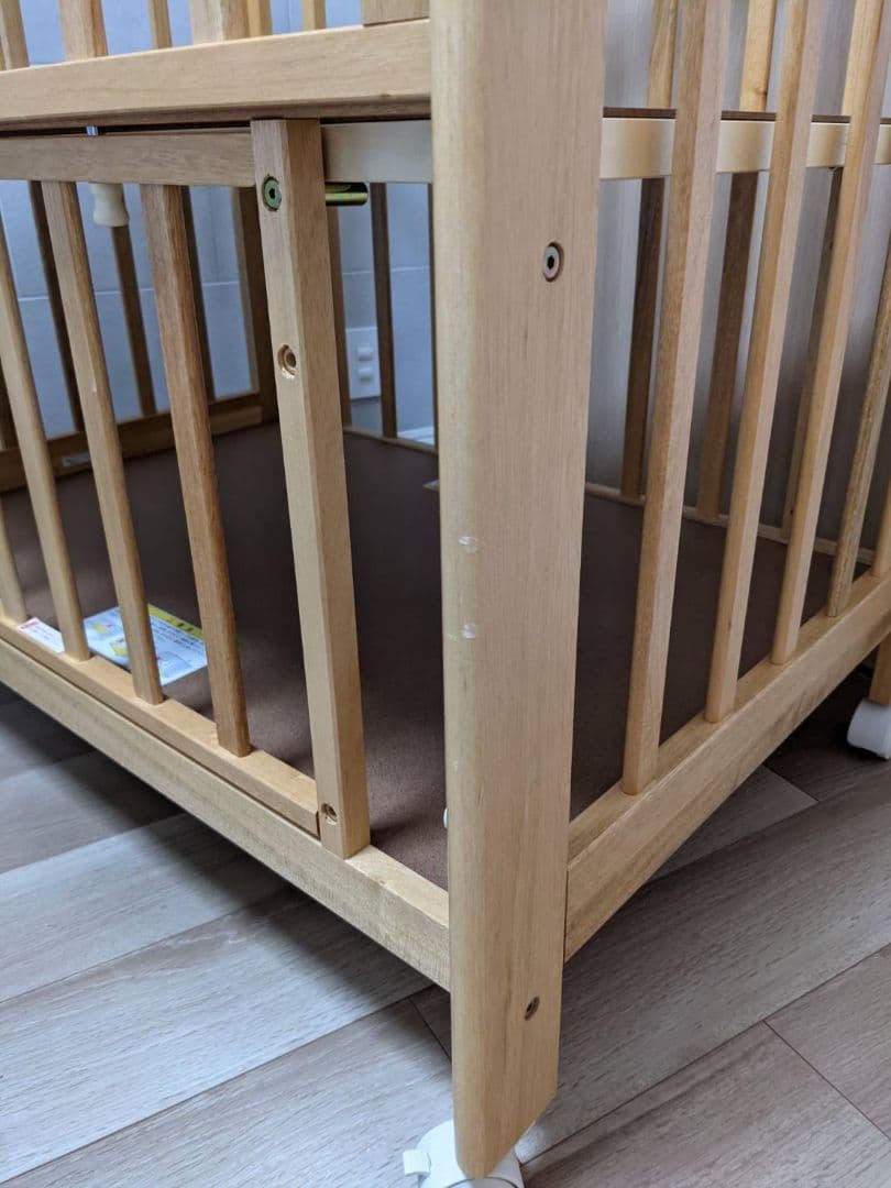 【送料無料】カトージ ベビーベッド ミニタチベッドナチュラル 説明書つき