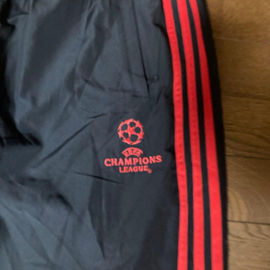 リバプール　チャンピオンズリーグ　ジャージ　上下　セットアップ　ユニフォーム