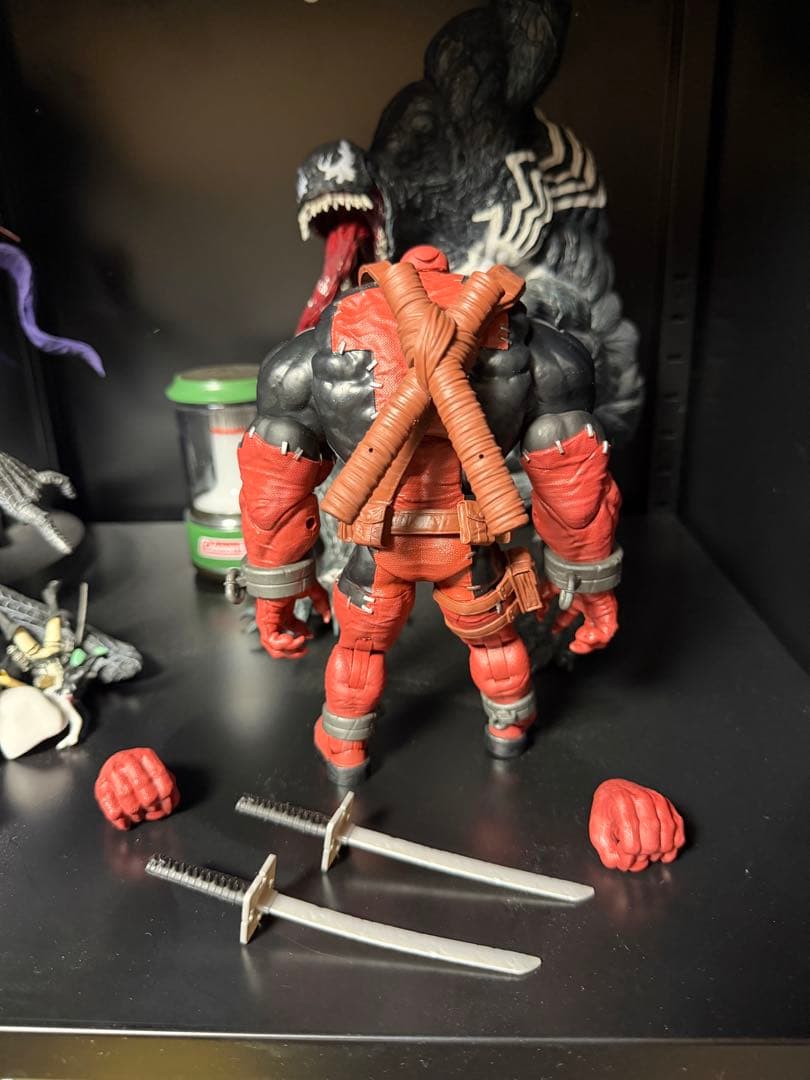 マーベルレジェンド　ヴェノムプール