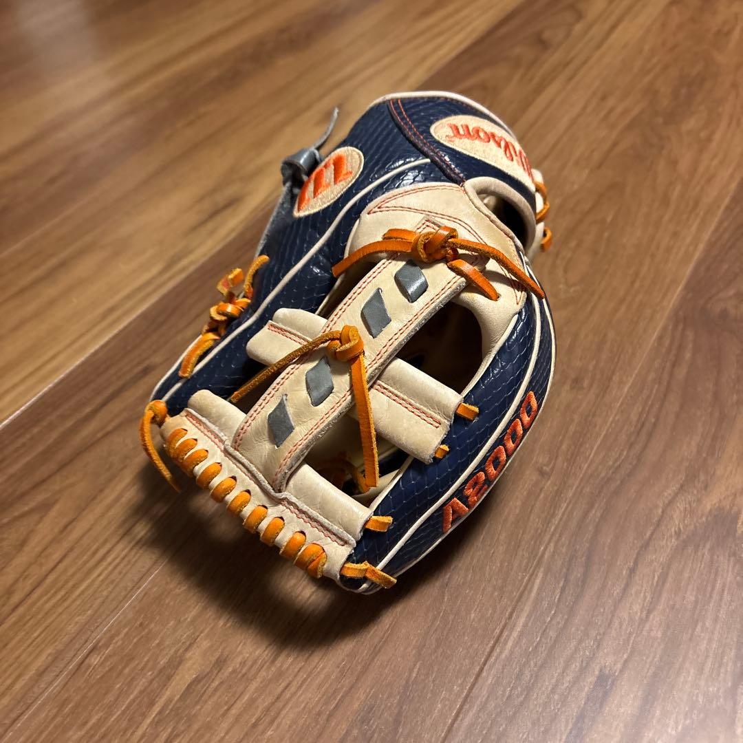 Wilson 硬式野球グローブ A2000ネイビー/アイボリー
