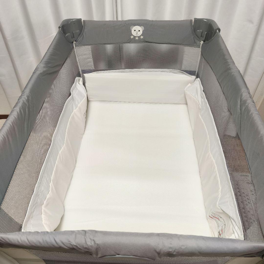 【美品】アップリカ ココネル エアー AB ベビー用ベッド グレー Aprica