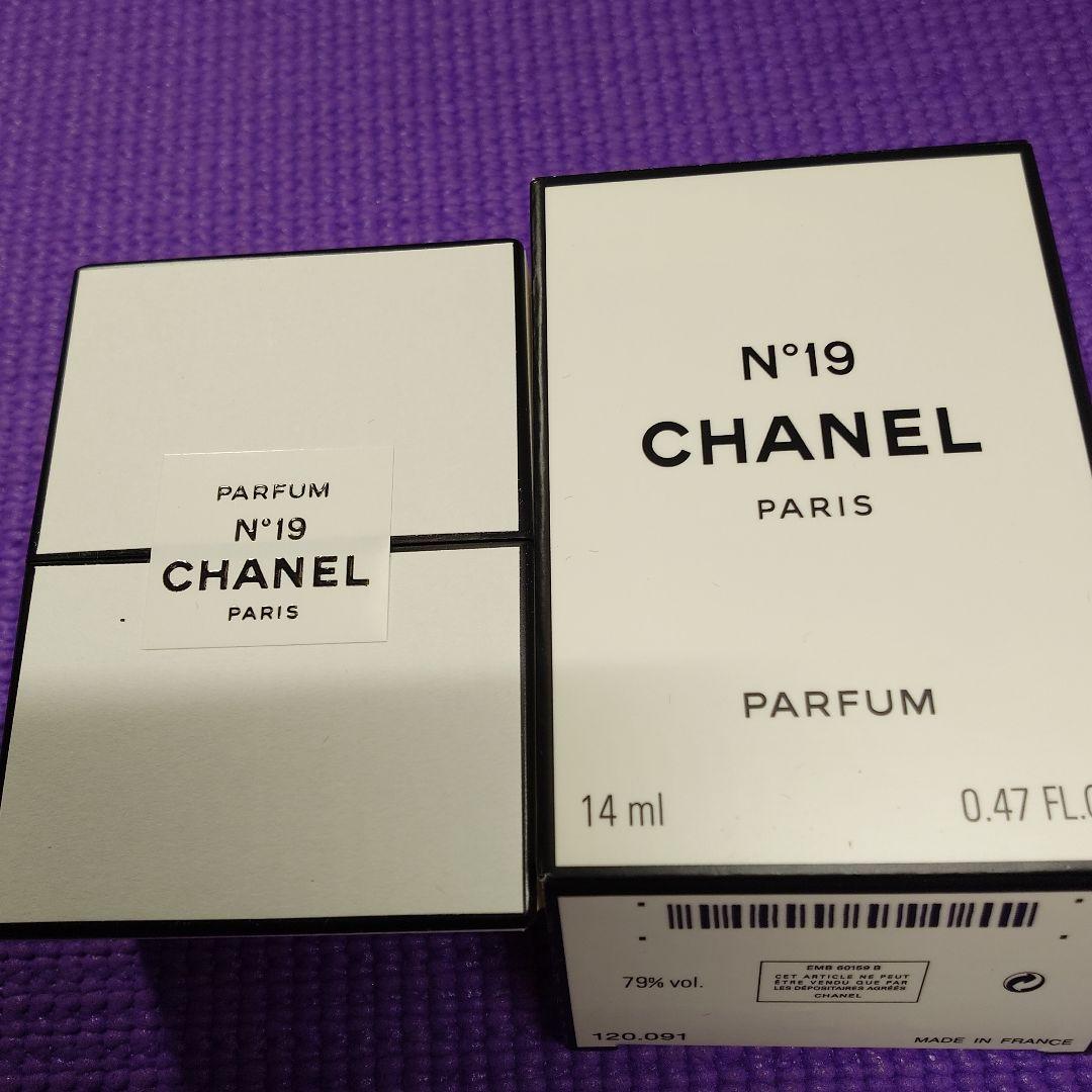 CHANEL 口紅＆香水セット