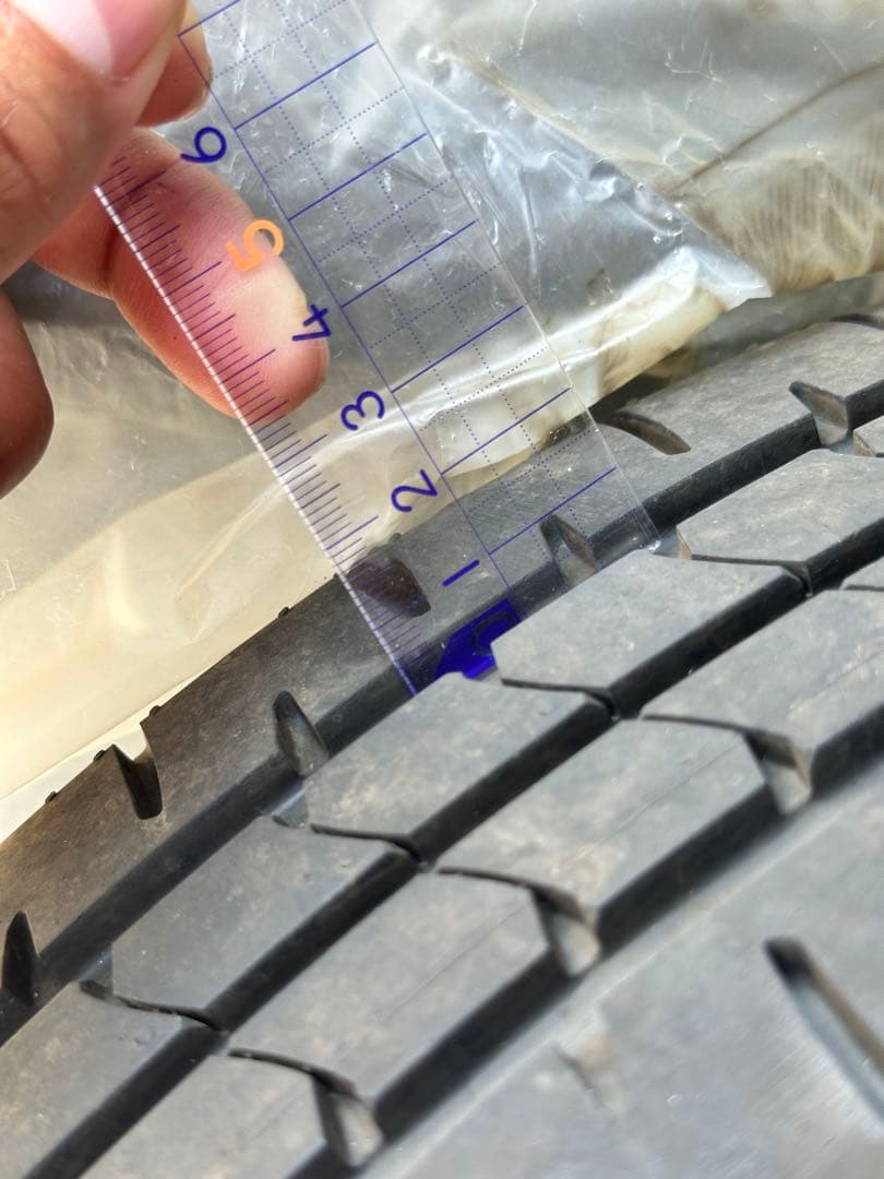 かたつもり　ホンダ　N-BOX タイヤ　ホイールセット